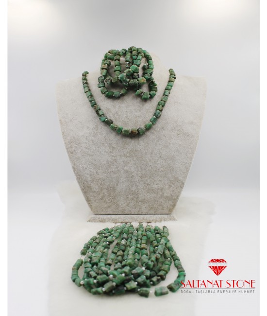 Zümrüt Doğal Taşlı Bayan Kolye - BSR02081BK