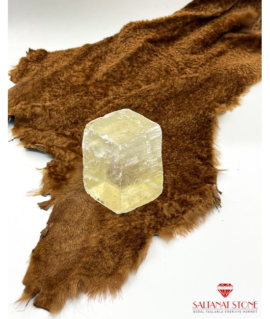 Kalsit Doğal Kütle Parça BSR01416KT