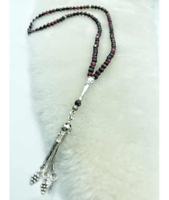 99luk 5mm Garnet Taşı ve 925 Ayar Gümüş Malzemeli Tespih BDR0041EKT